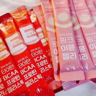 인디닥터 면역 생생 핑크 이뮨 젤리 + 타이탄 BCAA 프로틴 젤리스틱 — 5점을 준 리뷰어가 2022년 6월 올린 사용 사진