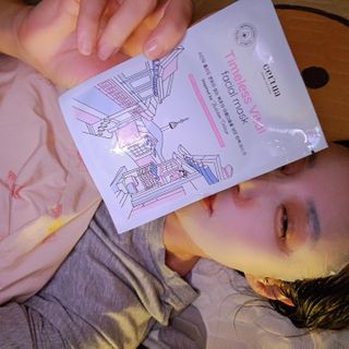 세뚜아(Cettua) [세뚜아] 타임리스 바이탈 페이셜 마스크팩  Cettua Timeless  Vital Mask 5매 — 5점을 준 리뷰어가 2024년 1월 올린 사용 사진