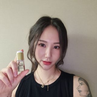 [보히케어] 컨센트레이트 이데베논 7 펩타이드 콤플렉스 앰플 — 5점을 준 리뷰어가 2023년 11월 올린 사용 사진