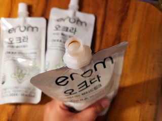 [이롬] 오크라 마시는 뷰티드링크 100mL x 20입 — 5점을 준 리뷰어가 2022년 7월 올린 사용 사진