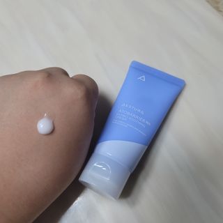 에스트라 아토베리어365 하이드로 수딩크림 — 5점을 준 리뷰어가 2022년 6월 올린 사용 사진