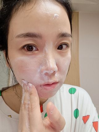 나우 [리브엠] 화해 1등 클렌징 파우더! 모공&피지 말끔순삭 — 4점을 준 리뷰어가 2023년 9월 올린 사용 사진