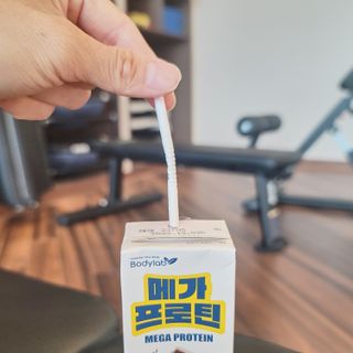 바디랩 프로틴음료 단백질쉐이크 메가프로틴 — 5점을 준 리뷰어가 2022년 4월 올린 사용 사진