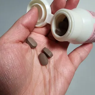 닥터피엔티 [Dr.PNT] 하루 2알로 건강한 다이어트! 한겨울에도 체지방만 쏙~ 슬림핏 다이어트 — 5점을 준 리뷰어가 2023년 3월 올린 사용 사진