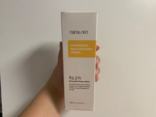 나나스킨 캐모마일아쿠아수딩토너 — 5점을 준 리뷰어가 2021년 3월 올린 사용 사진