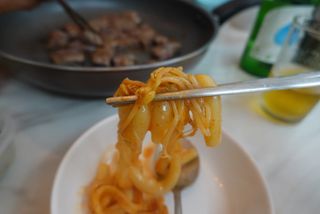 [푸딩팩토리] 요즘누들떡볶이540g + 매콤누들떡볶이 470g — 5점을 준 리뷰어가 2022년 9월 올린 사용 사진