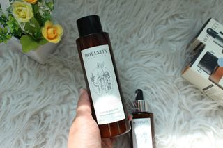 [패키지리뉴얼]보타니티 진정 결케어 플라본 부스터 210ml / 플라본 세럼 50m — 5점을 준 리뷰어가 2022년 5월 올린 사용 사진
