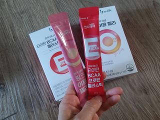 인디닥터 면역 생생 핑크 이뮨 젤리 + 타이탄 BCAA 프로틴 젤리스틱 — 5점을 준 리뷰어가 2022년 5월 올린 사용 사진