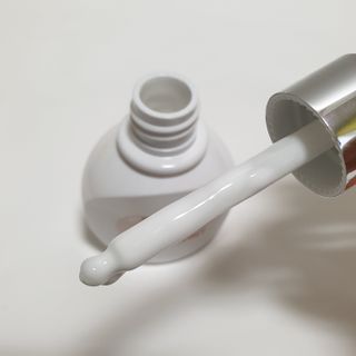 KISSY BAE 키시베이 키시베이 리얼화이트 톤업틴트 — 5점을 준 리뷰어가 2021년 7월 올린 사용 사진