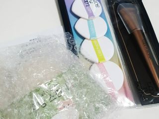 [툴앤썸] 메이크업 브러시로 바르고 호빵 스펀지로 클렌징하는 A-Z 뷰티툴 5종 — 5점을 준 리뷰어가 2021년 2월 올린 사용 사진