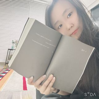 가을봉숙 정말잘지내나요사실난울고있는데 — 4점을 준 리뷰어가 2023년 2월 올린 사용 사진