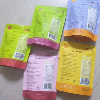 아비삭과일칩 5종 /딸기,사과,배,귤,무화과 5종 — 4점을 준 리뷰어가 2021년 4월 올린 사용 사진