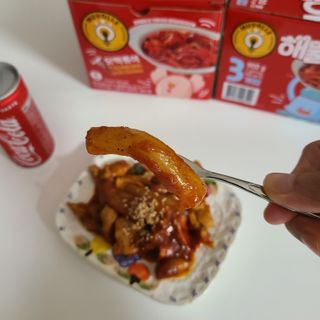 한성기업 무볼레 닭떡볶이+해물떡볶이 2종 세트 — 4점을 준 리뷰어가 2021년 10월 올린 사용 사진