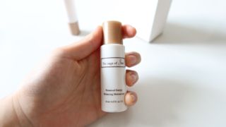 더사가오브수 [사가수] 효혜윤 보태니컬 에너지 에센스인로션 20ml /아이포올 스틱 3g — 5점을 준 리뷰어가 2023년 2월 올린 사용 사진