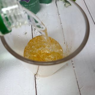 몽베스트 Montbest with Sparkling water Plain 20병 — 5점을 준 리뷰어가 2021년 11월 올린 사용 사진