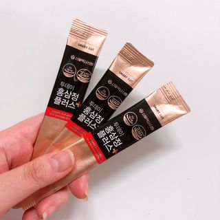 서울약사신협_투데이홍삼정플러스스틱_10g x 30포 — 5점을 준 리뷰어가 2021년 2월 올린 사용 사진