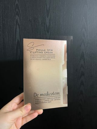MF[더메디코템] 스피큘 DCA V리프팅 크림 — 4점을 준 리뷰어가 2024년 4월 올린 사용 사진