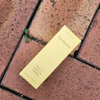 스킨큐어 산다화 비타민c 화이트닝 에센스 30ml — 5점을 준 리뷰어가 2023년 9월 올린 사용 사진