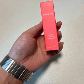 스킨큐어 산다화 카멜리아 안티 링클 멀티밤 — 5점을 준 리뷰어가 2022년 10월 올린 사용 사진