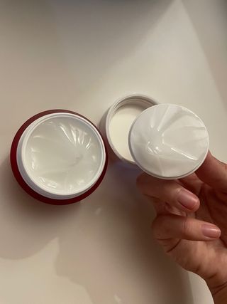 레드투래드 센서티브 슈퍼 크림 50ml — 5점을 준 리뷰어가 2021년 8월 올린 사용 사진