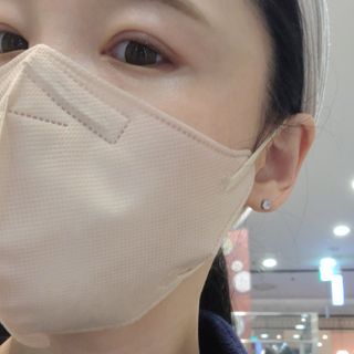 애니가드 셋업마스크 4컬러 각 10매입 [크리미베이지, 캐시미어로즈, 초콜렛브라운, 미드나잇네이비] — 5점을 준 리뷰어가 2022년 2월 올린 사용 사진