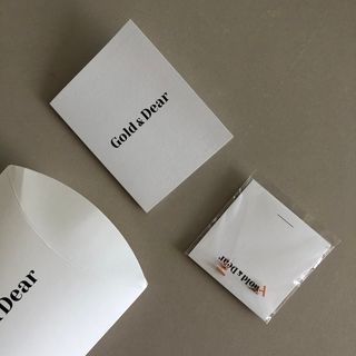 [골드앤디어]14k 미니 스틱 바 귀걸이_3color — 5점을 준 리뷰어가 2021년 7월 올린 사용 사진