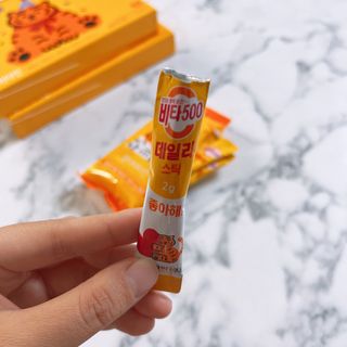 광동생활건강 [광동] 비타 500 데일리 스틱 VB, VC를 함유한 멀티비타민 30포+30포 — 5점을 준 리뷰어가 2022년 10월 올린 사용 사진