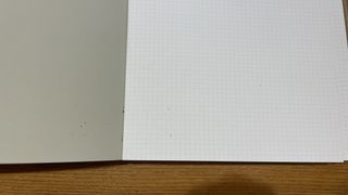 리훈 2023년 아이라이크 모눈 다이어리 미니달력 세트 — 2.5점을 준 리뷰어가 2022년 11월 올린 사용 사진