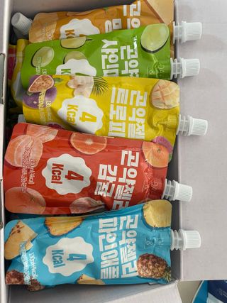 참앤들황토농원 10가지 맛, 입맛대로 스페셜하게~ 가볍게 한 포 땡! 곤약젤리 스페셜 패키지 130ml x 30포 — 5점을 준 리뷰어가 2023년 1월 올린 사용 사진