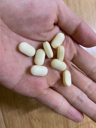 프리마인 평생 써야하는 관절의 건강을 위한 완벽설계 솔루션 관절n마디케어 플러스 120정 — 5점을 준 리뷰어가 2022년 10월 올린 사용 사진