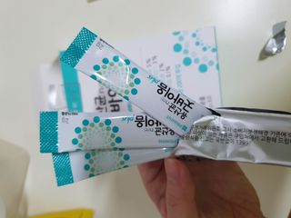 프리마인 유산균 국가지정연구소 선정, 살아있는 생유산균 200억 마리의 힘. 유산균n굿바이옴플러스 — 5점을 준 리뷰어가 2021년 9월 올린 사용 사진
