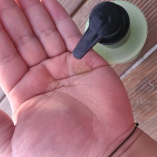 프리마인 메이크업과 들뜨는 각질까지 한방에 깐달걀로! 순하기까지한 셀베이스 그린티클렌저(200ml) — 5점을 준 리뷰어가 2023년 5월 올린 사용 사진