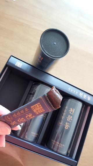 팜코바이오 파프리카 스틱젤리 / 황기력 / 천문동 건강젤리 — 4.5점을 준 리뷰어가 2022년 10월 올린 사용 사진