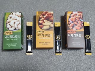 짜먹는 이지견과 짜먹는 이지아몬드, 짜먹는 이지허니피넛, 짜먹는 이지캐슈넛 각 10g X  10포 — 4.5점을 준 리뷰어가 2021년 2월 올린 사용 사진