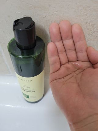 나인레스 데일리 인텐스 너리싱 샴푸 300ml / 10.14 fl.oz — 5점을 준 리뷰어가 2021년 11월 올린 사용 사진