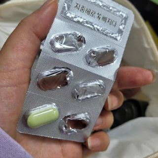 클린24시간 지중해로 쏙빠지다 1SET (800mg*60정) — 3점을 준 리뷰어가 2023년 5월 올린 사용 사진