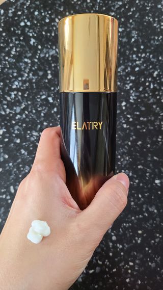 엘러트리 코리아 엘러트리 올인원 세럼 45ml — 5점을 준 리뷰어가 2022년 4월 올린 사용 사진