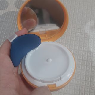 아토팜 톡톡 페이셜 선팩트 SPF43 PA+++ — 5점을 준 리뷰어가 2021년 3월 올린 사용 사진