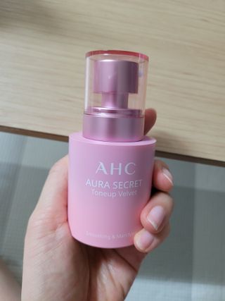 AHC 아우라 시크릿 톤업 벨벳 — 5점을 준 리뷰어가 2021년 4월 올린 사용 사진