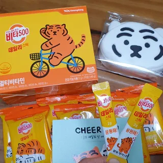 광동생활건강 [광동] 비타500데일리스틱 수능 패키지 (70+굿즈) 뚱랑이 수능엽서+쇼핑백 — 5점을 준 리뷰어가 2022년 11월 올린 사용 사진