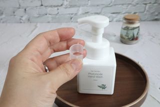 [ 톡톡스킨 ] 피톤치드 핸드워시 — 5점을 준 리뷰어가 2021년 7월 올린 사용 사진