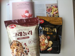 씨알푸드 씨알로 그래놀라 2종 후르츠+크랜베리 아몬드 — 5점을 준 리뷰어가 2022년 7월 올린 사용 사진
