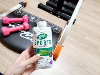 셀렉스스포츠 셀렉스 스포츠 웨이 프로틴 초콜릿 _ 330ml x 12팩 — 5점을 준 리뷰어가 2021년 4월 올린 사용 사진