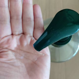 라로지크 X4 스케일링 퍼퓸 샴푸 1,000mℓ — 5점을 준 리뷰어가 2021년 12월 올린 사용 사진