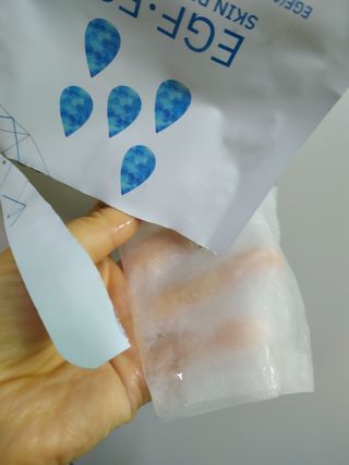 Dr.느루벗 느루벗 EGF FGF 스킨 리커버리 마스크 10장 — 4.5점을 준 리뷰어가 2021년 4월 올린 사용 사진