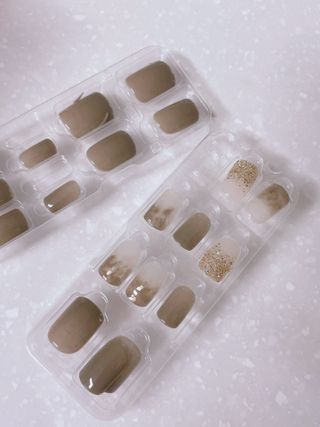 데싱디바 매직프레스 레귤러 스퀘어_6종 중 택 1 — 5점을 준 리뷰어가 2021년 9월 올린 사용 사진
