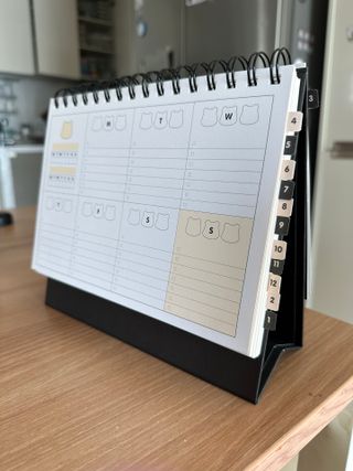 리훈 곰부 세우는 체크리스트 위클리 탁상 플래너 주간 일주일 계획표 — 5점을 준 리뷰어가 2023년 2월 올린 사용 사진