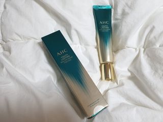 [NEW 탄력유턴 아이크림] AHC 유스 래스팅 리얼 아이크림 포 페이스 — 5점을 준 리뷰어가 2021년 2월 올린 사용 사진