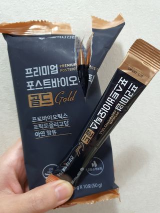 서울약사신협_프리미엄포스트바이오틱스골드_5g x 50포 — 5점을 준 리뷰어가 2021년 3월 올린 사용 사진