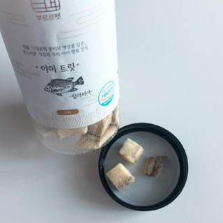 부르르펫 야미트릿 틸라피아 60g — 5점을 준 리뷰어가 2021년 10월 올린 사용 사진